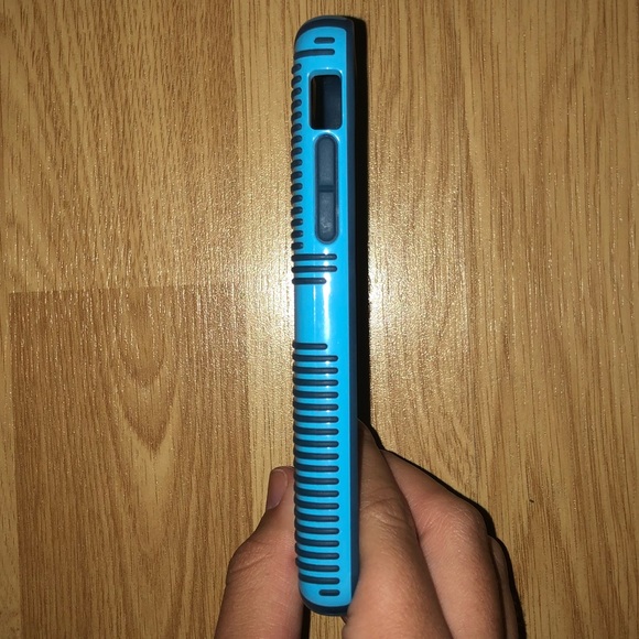 Light Blue/Navy iPhone 5C Speck Case - Picture 3 of 6